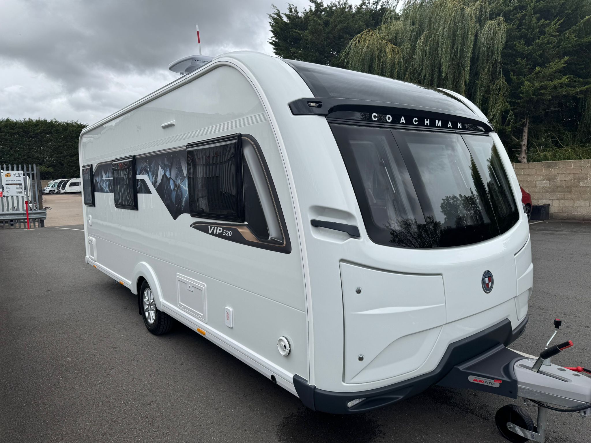 Coachman Vip 520