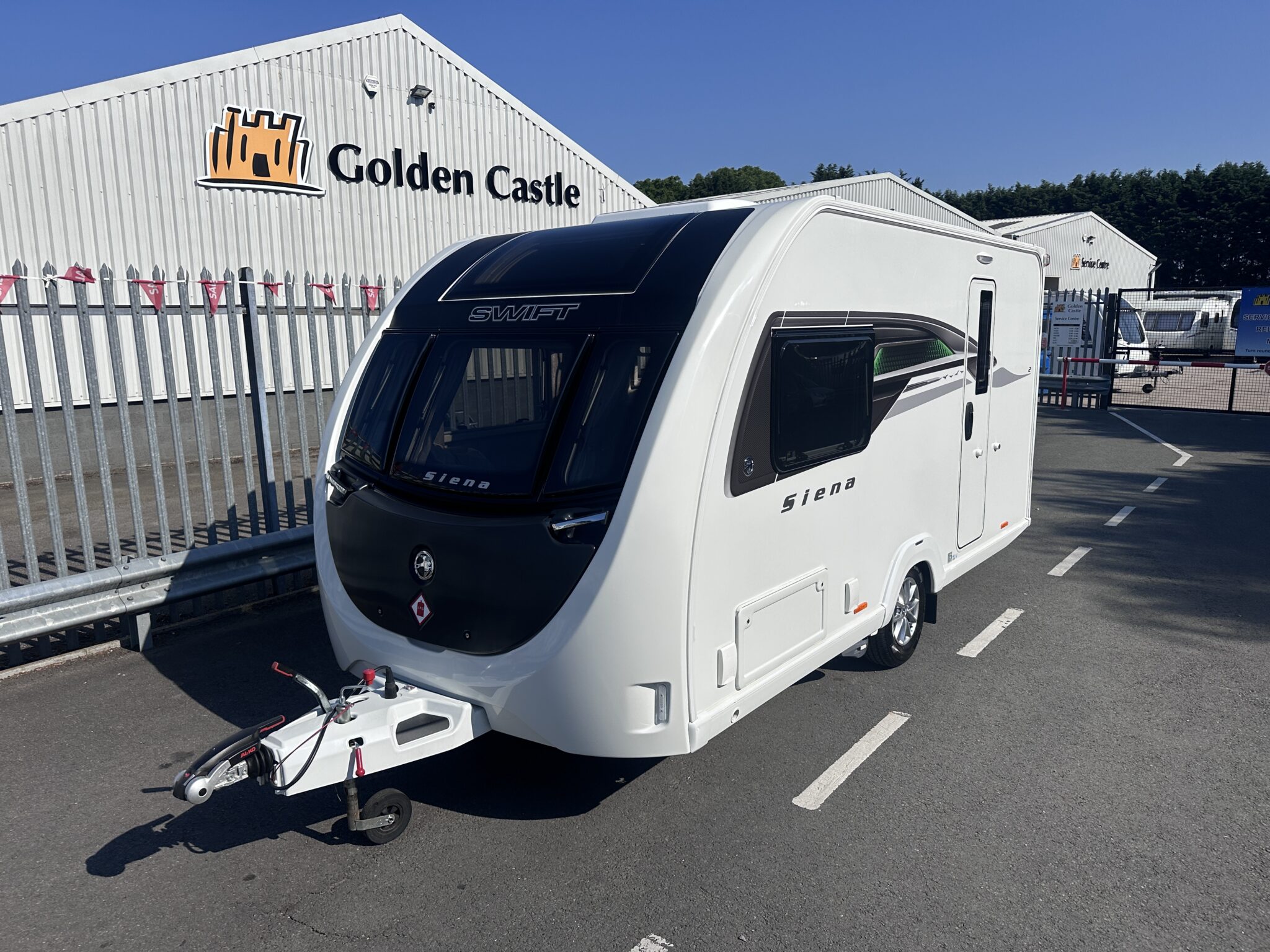 Swift Siena 2 2024 New 2 Berth Lightweight Caravan with Motor Mover
