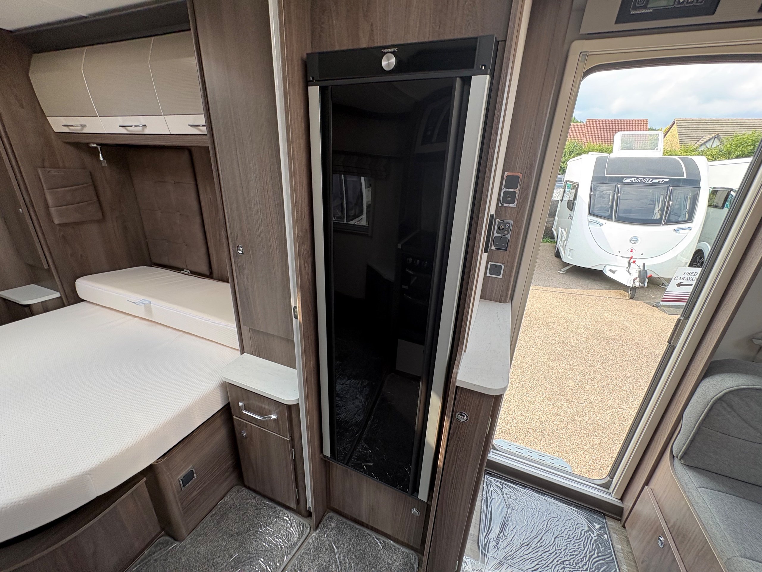 2022 Coachman Laser 575 Xtra