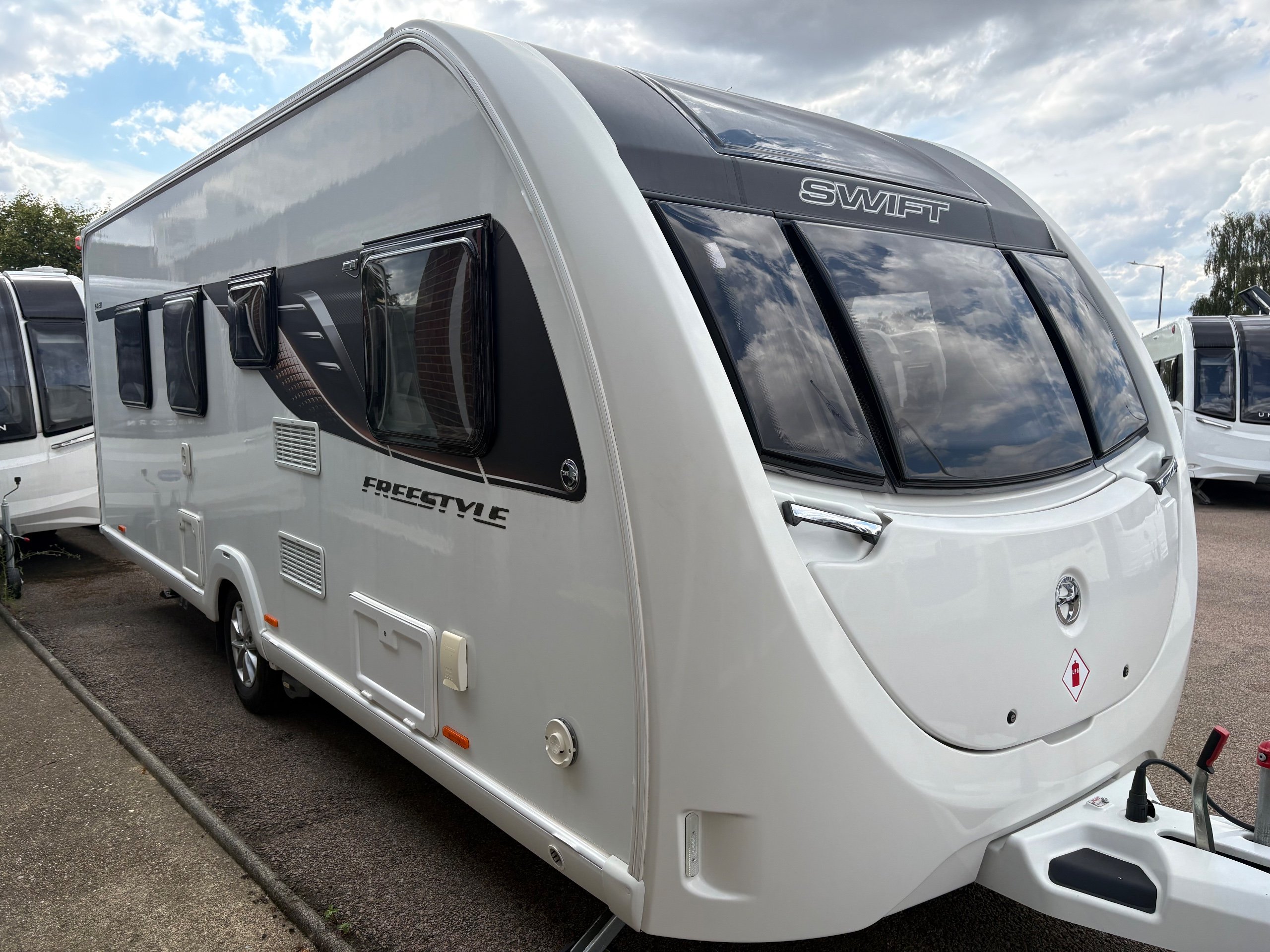 2022 Swift Freestyle S4 EB