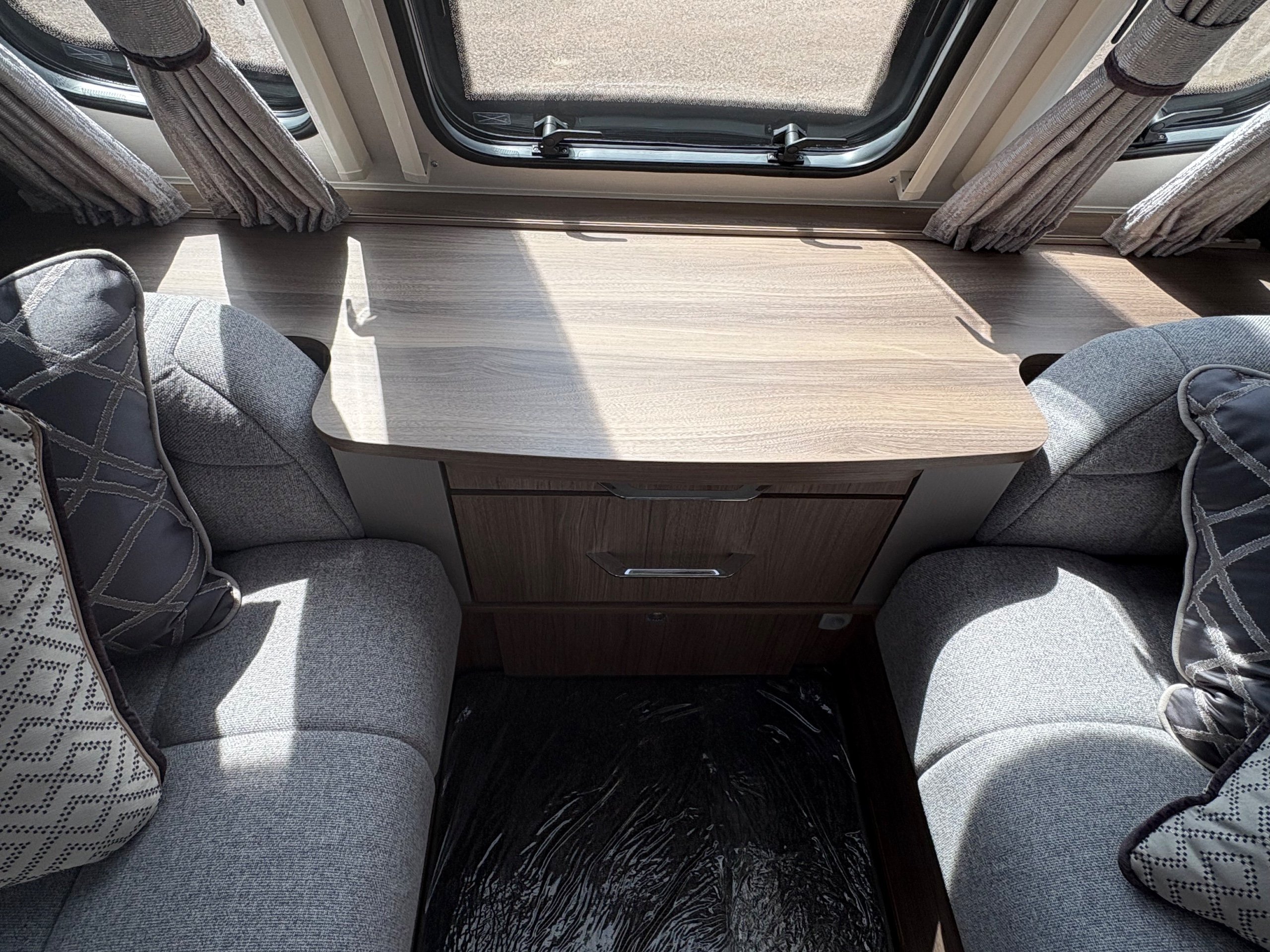2024 Coachman Acadia 575