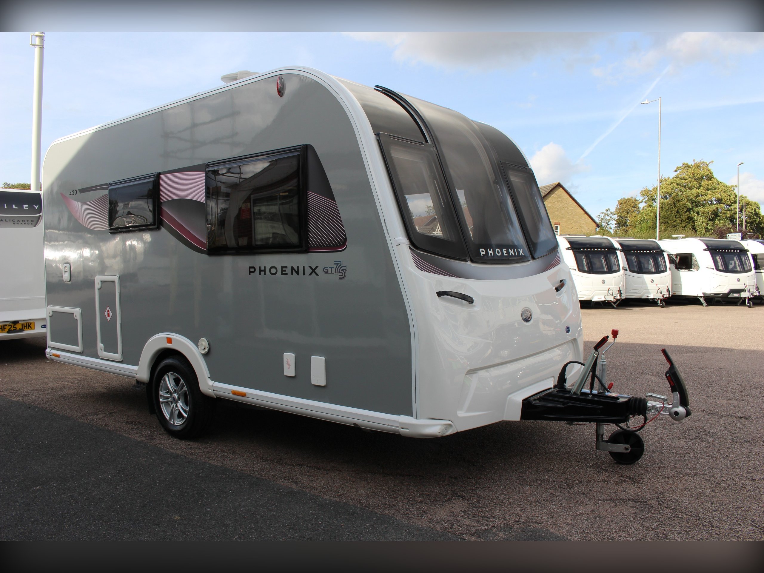 2024 Bailey Phoenix GT 75 420