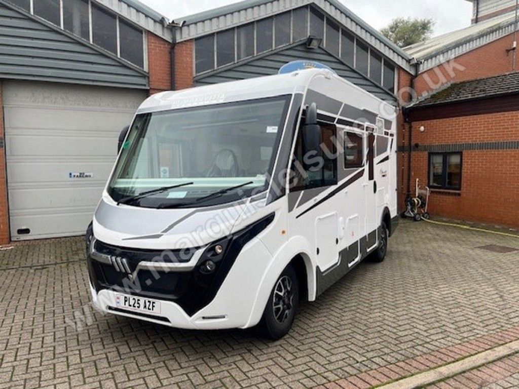 2014 Mobilvetta K Yacht T Line 59 2 Compact A-Class with End-Washroom