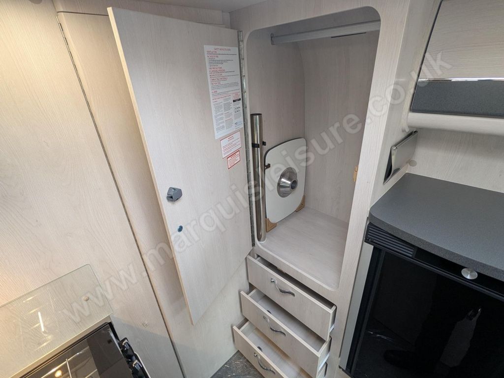 Auto-Sleepers KEMERTON XL