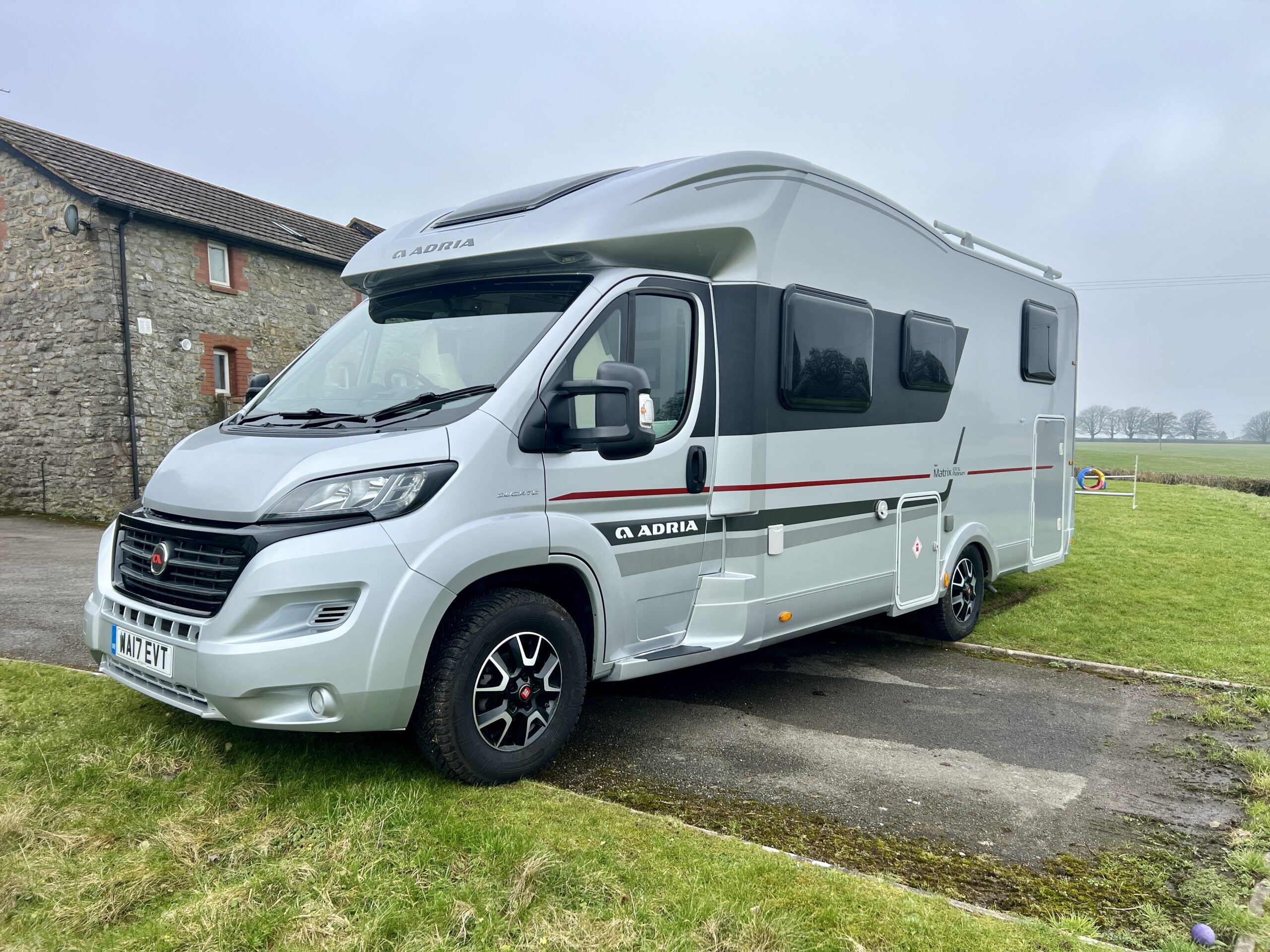 2017 Adria Matrix 670SL Platinum
