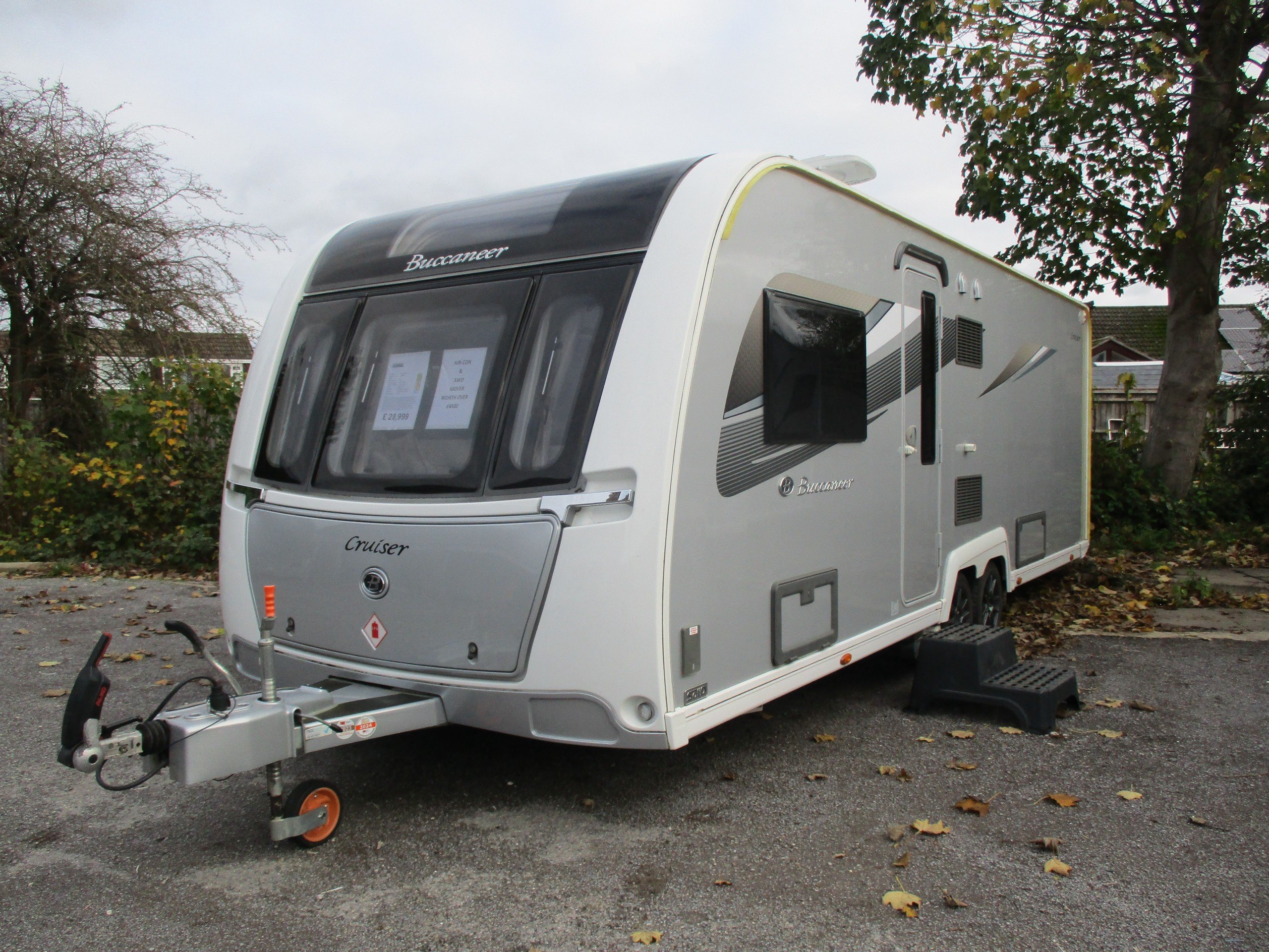 Exterior - Front