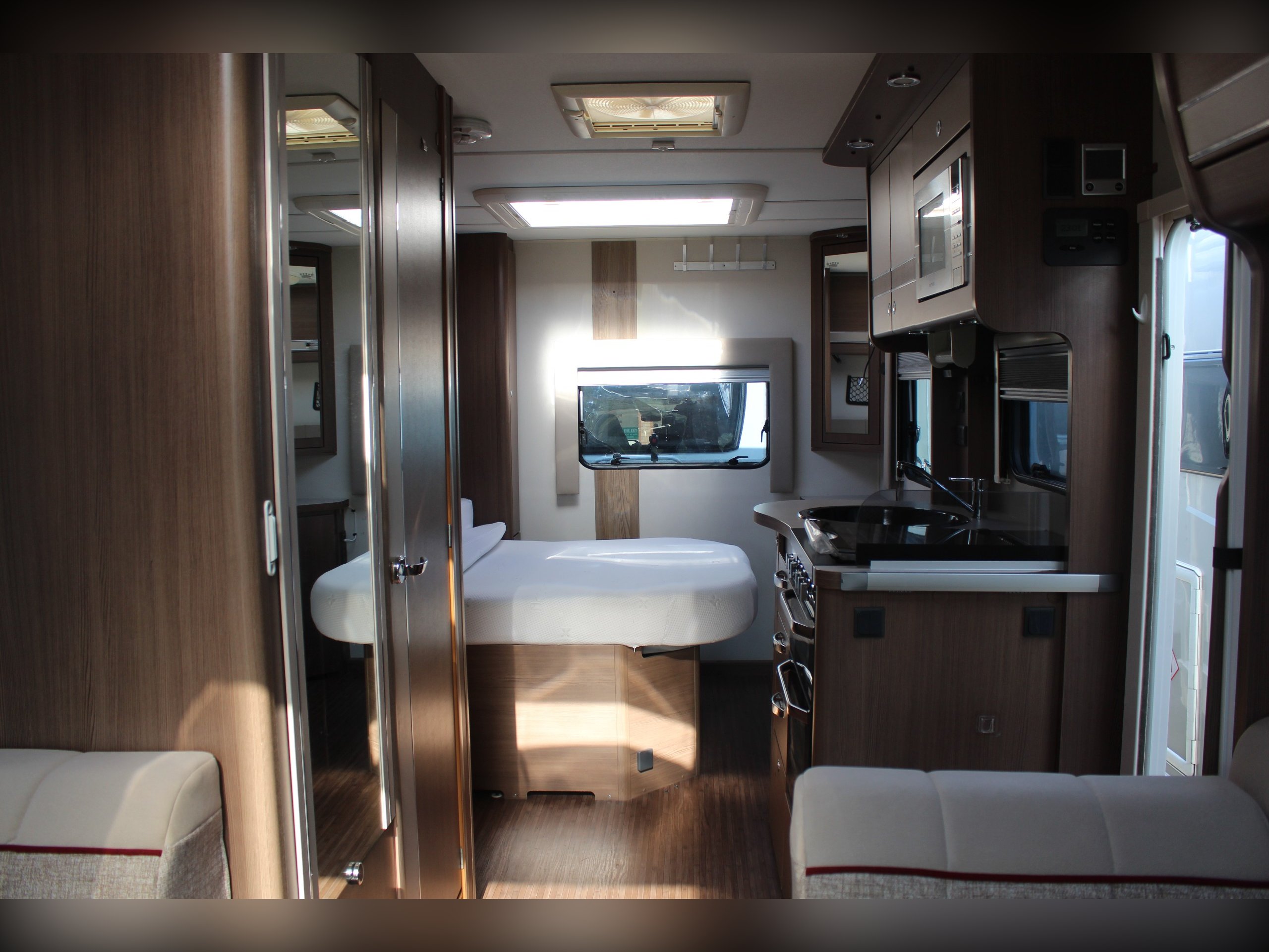 Elddis Encore 254