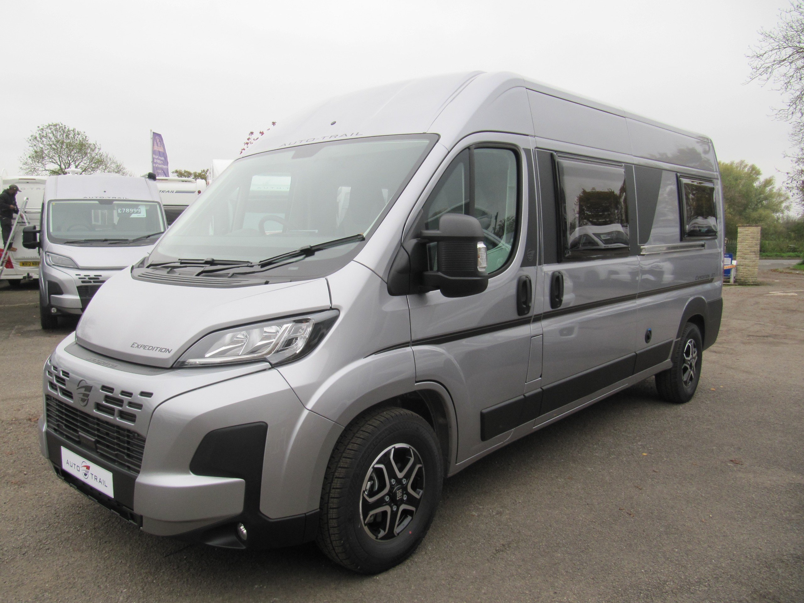 2025 Auto-Trail Expedition 67 New 2025 Expedition 67 Automatic
