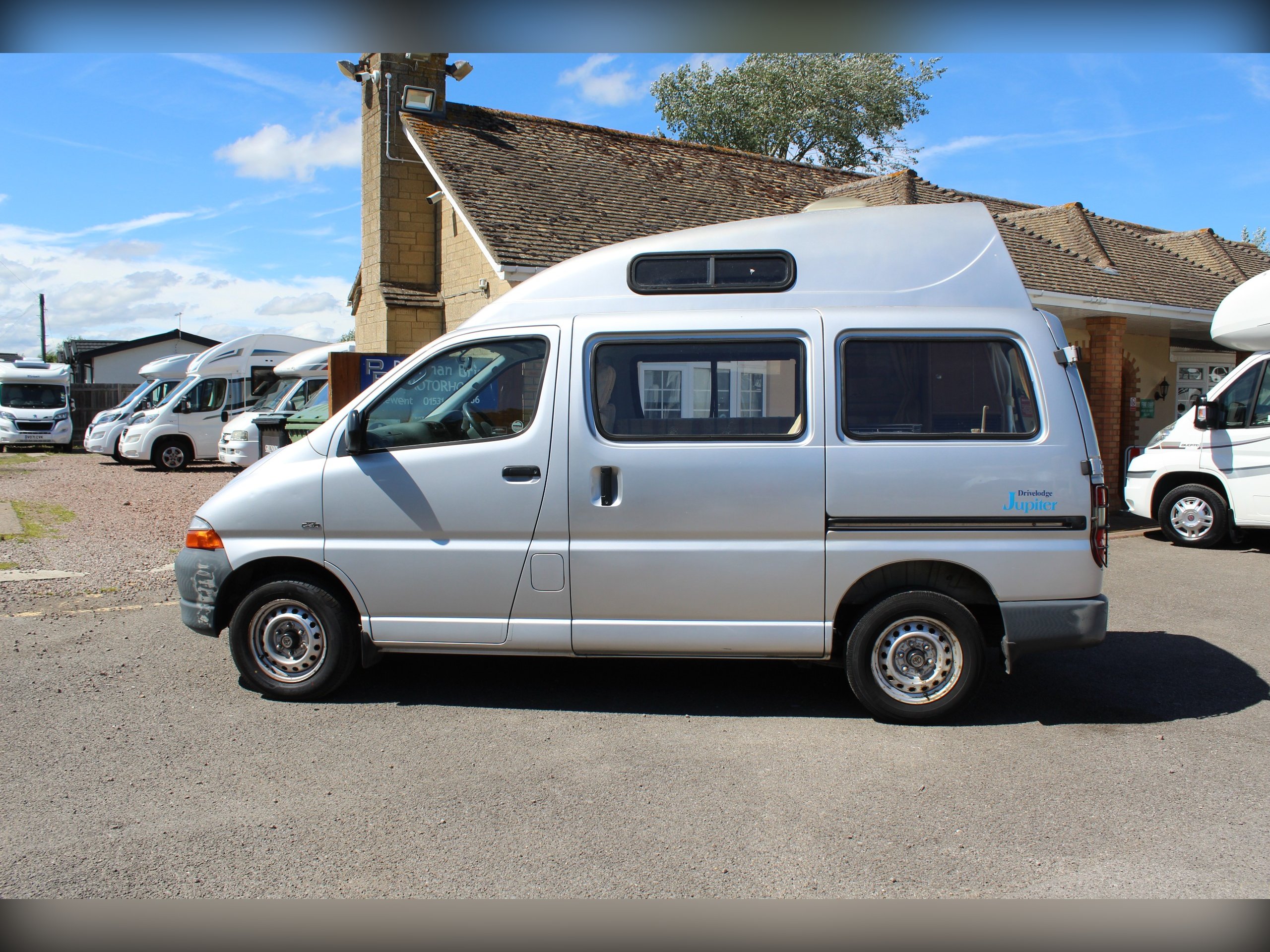 2003 Toyota Camper drivelodge jupiter