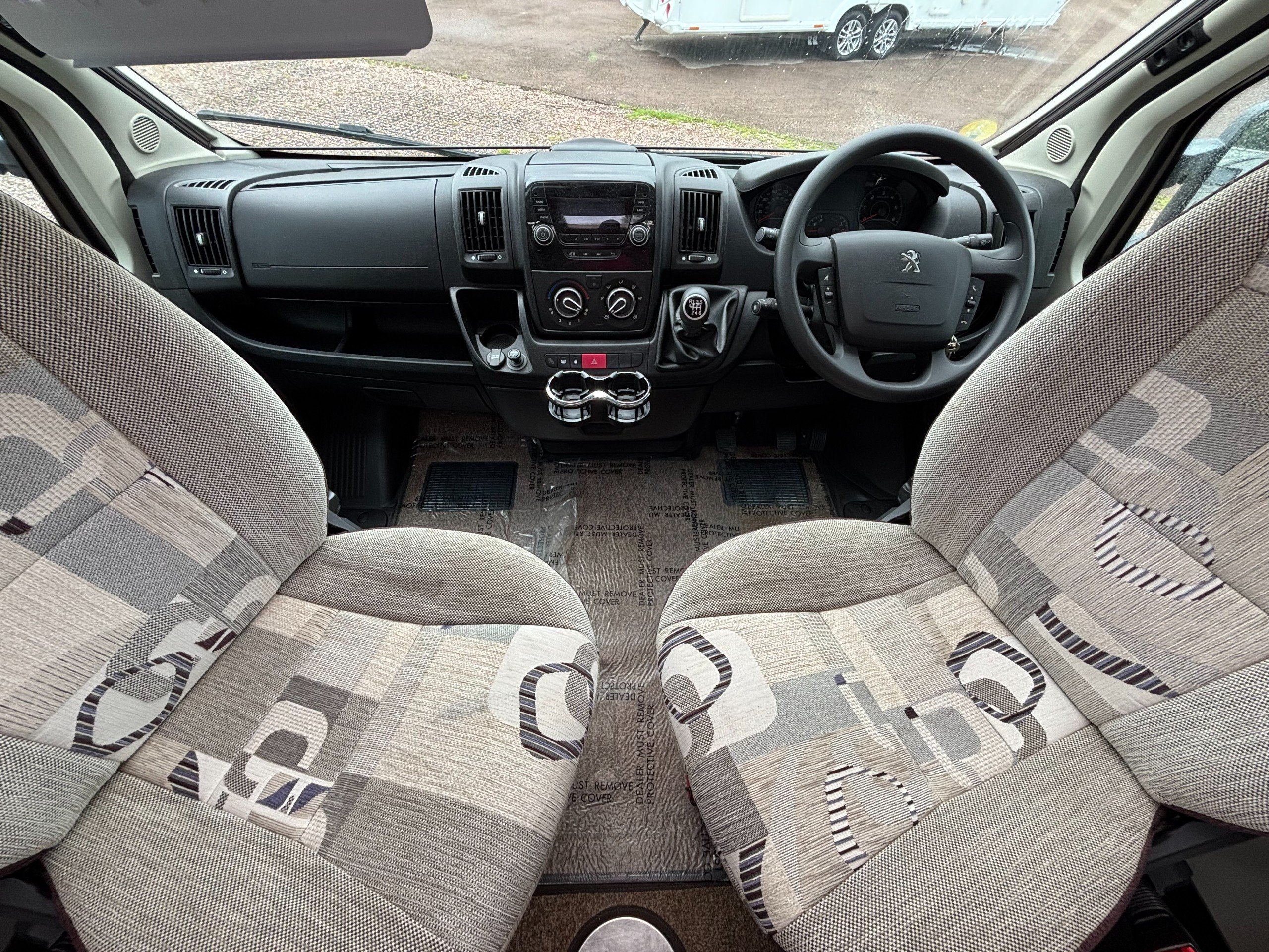 2016 Auto-Sleepers Nuevo Ek
