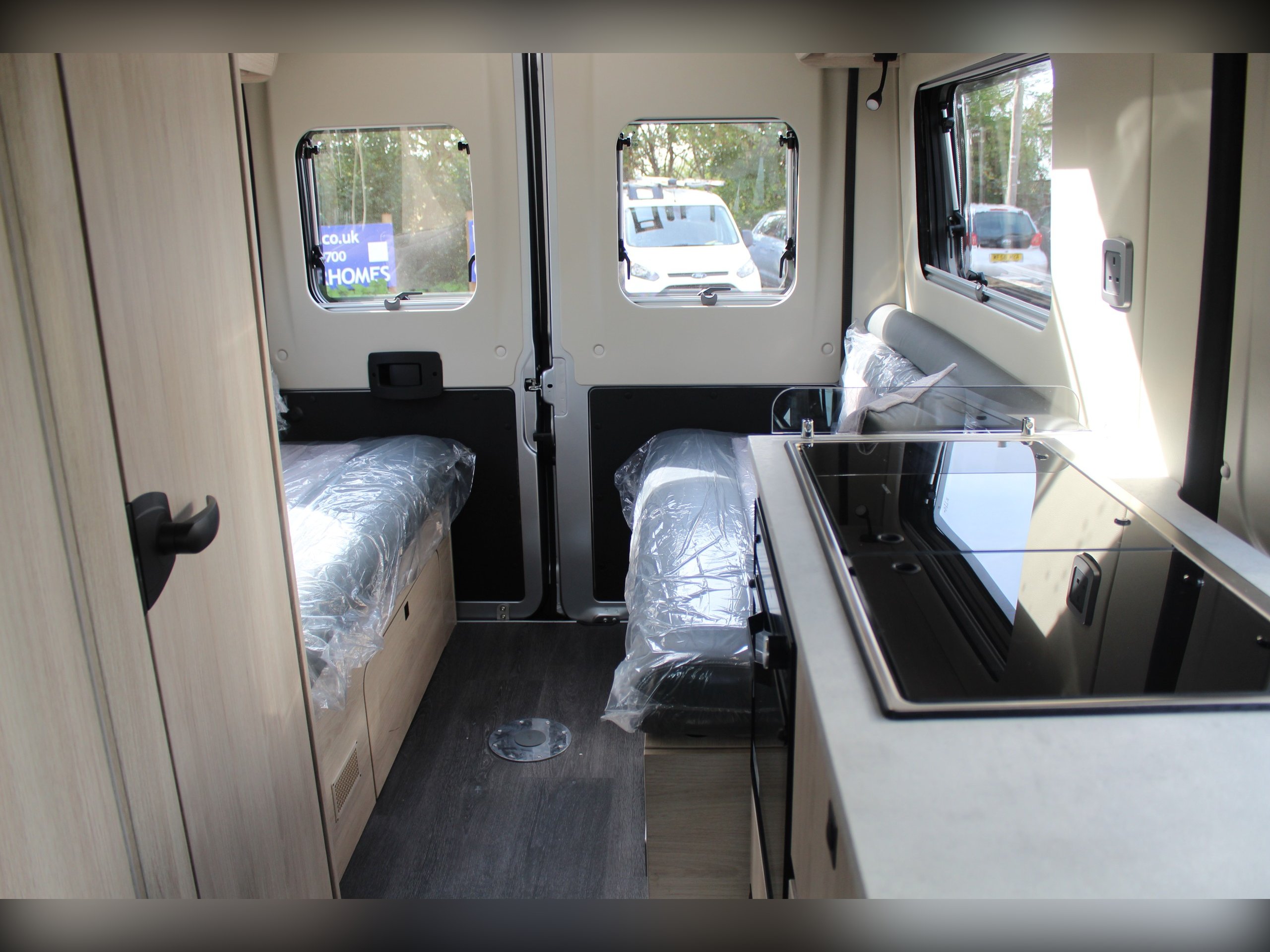 Auto-Trail Expedition 54