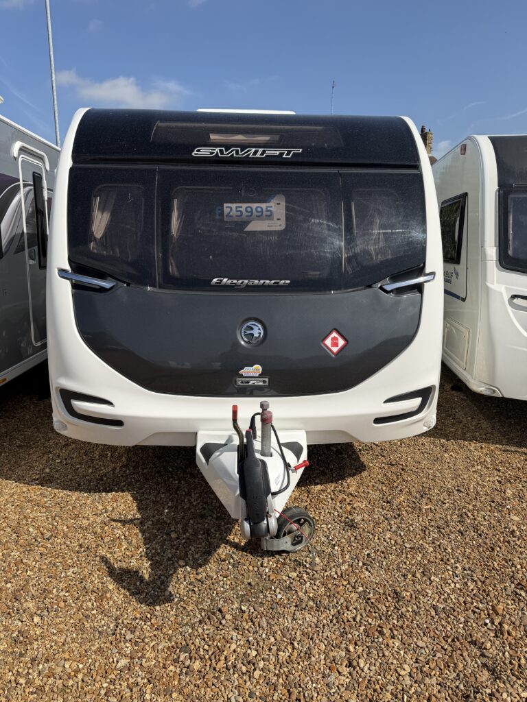 Swift Elegance 835