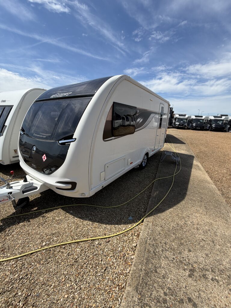 Swift Conqueror 480