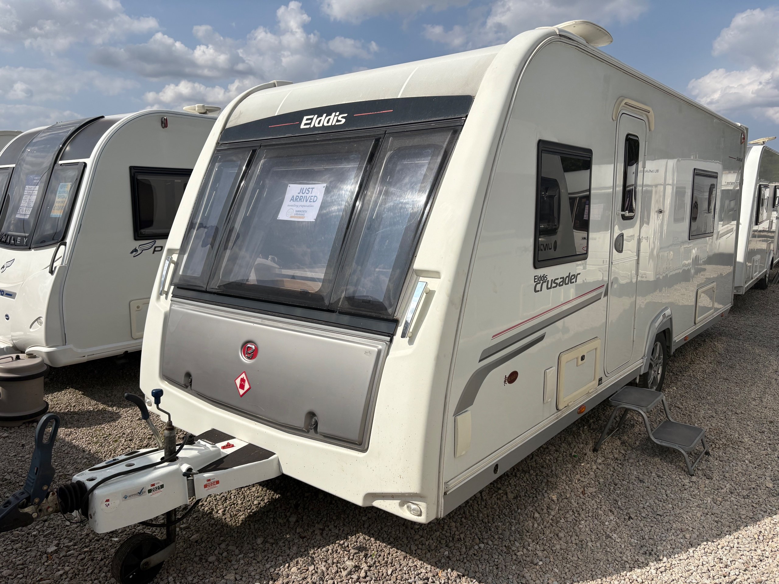 Elddis Crusader Shamal