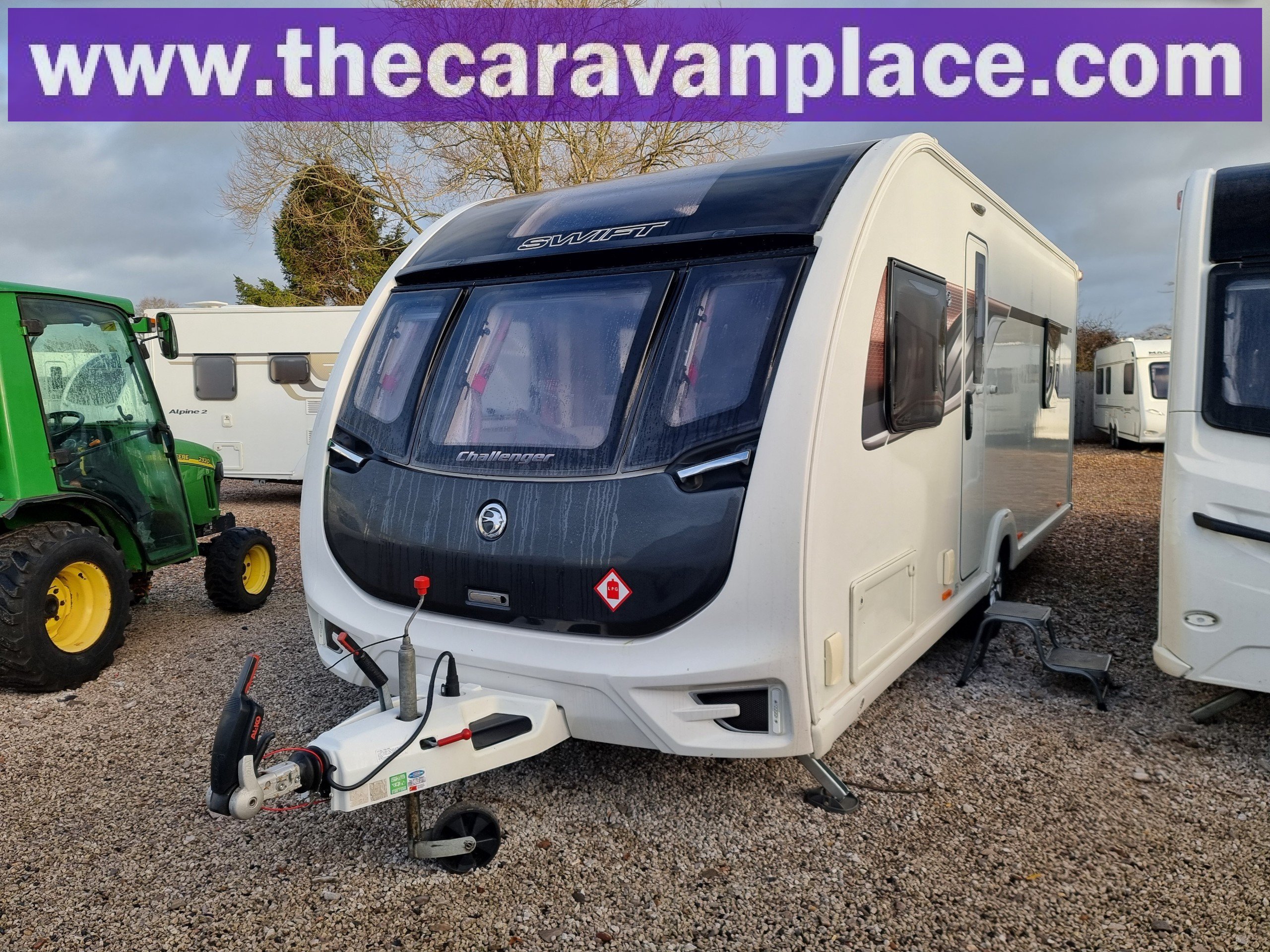 2018 Swift Challenger 560 2-Berth Caravan with Transverse Island Bed
