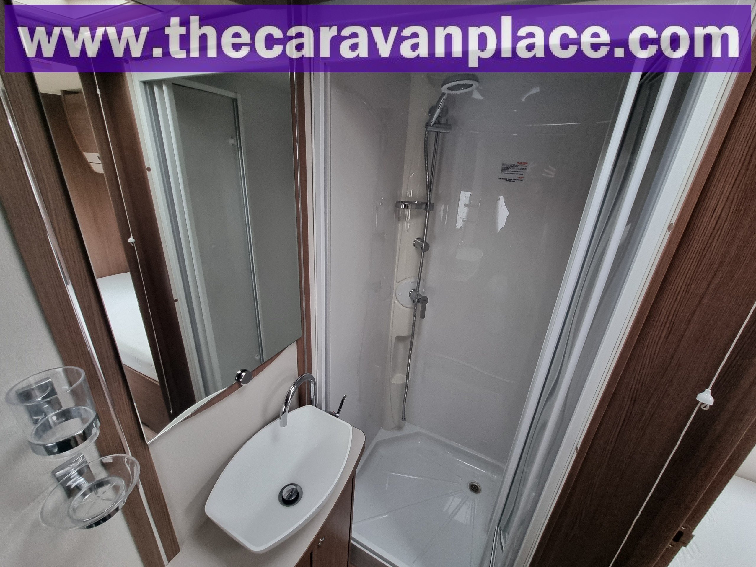 Elddis Affinity 574