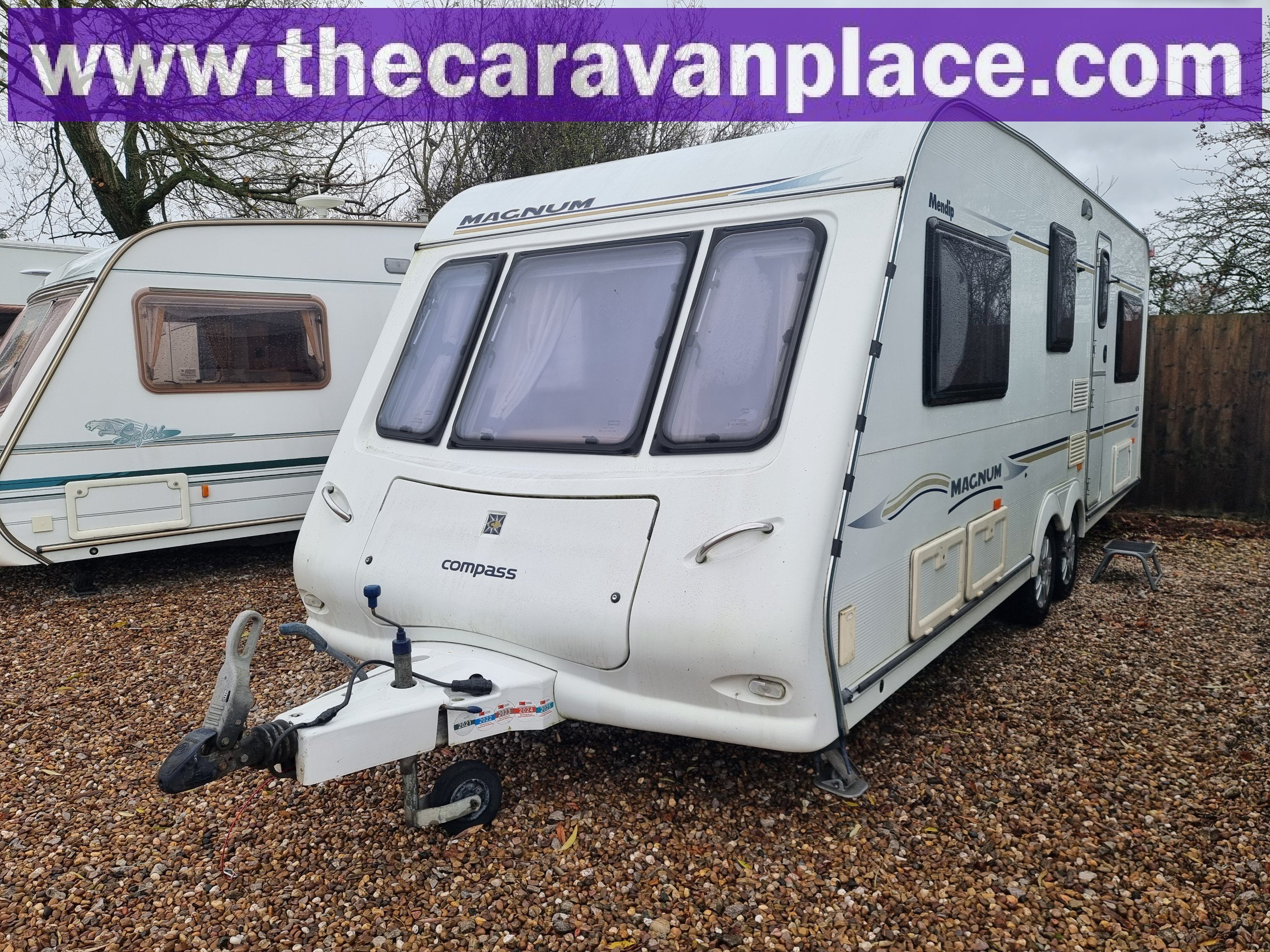 2006 Compass Omega 636