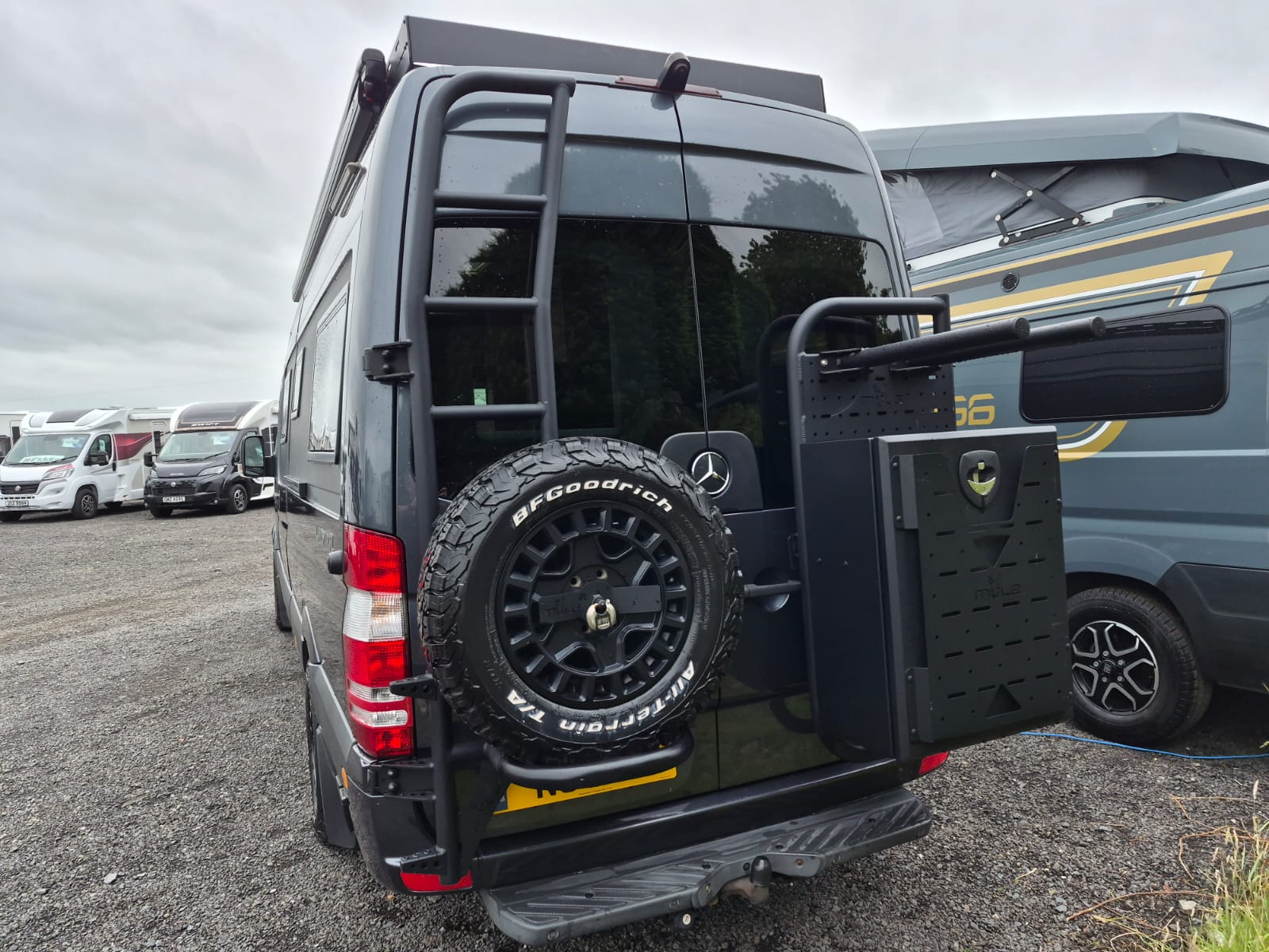 Exterior - Rear