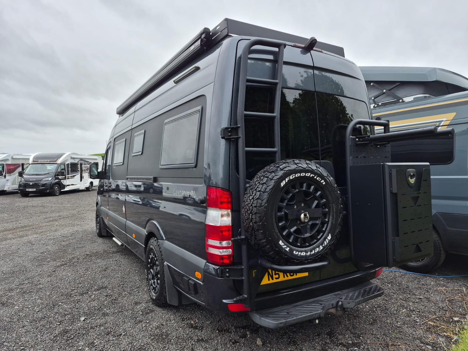 Exterior - Rear
