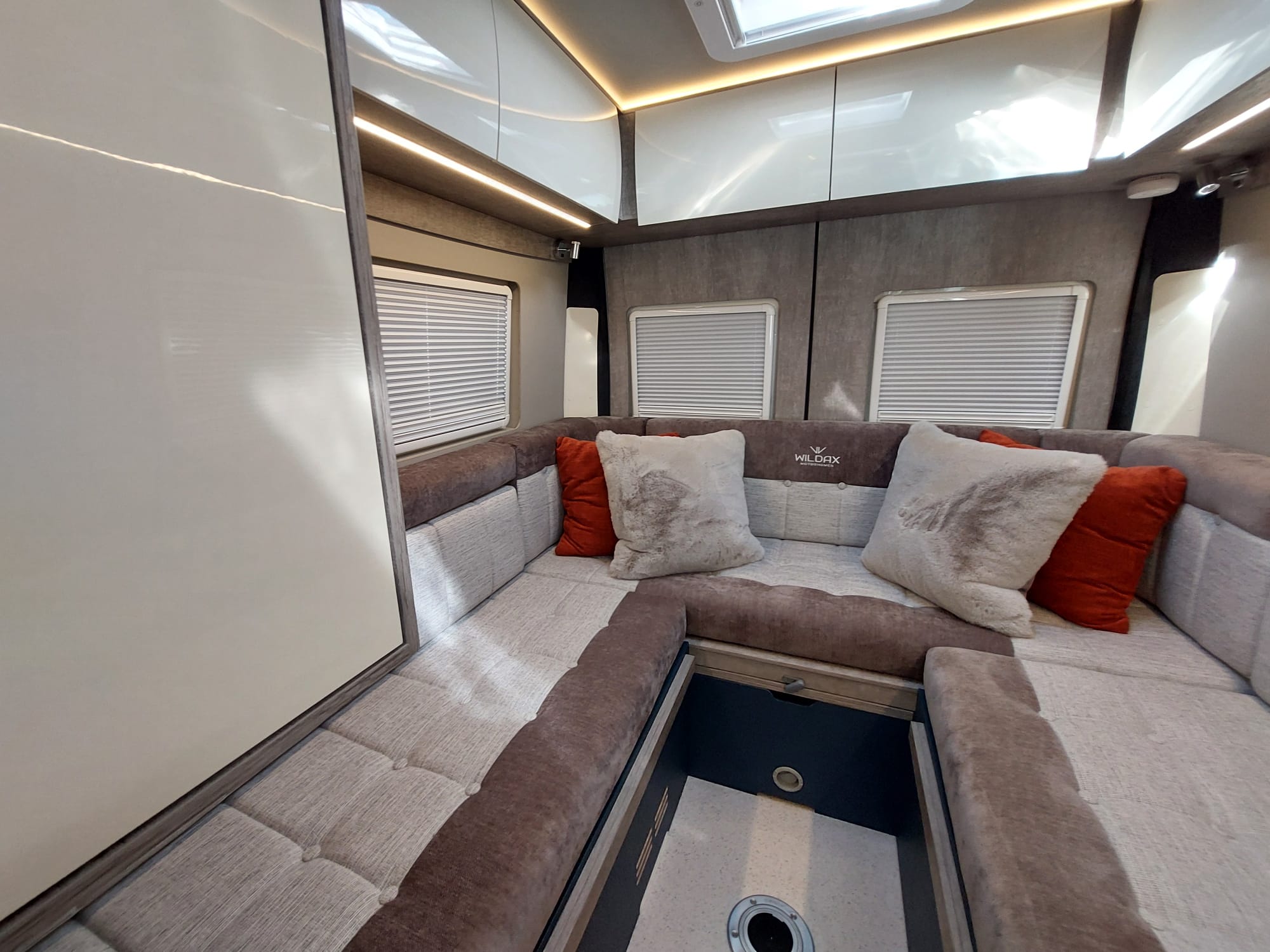 Photo 43