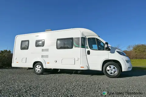 Bessacarr E442