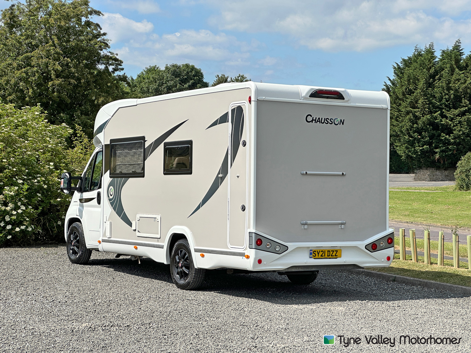 2021 Chausson Titanium