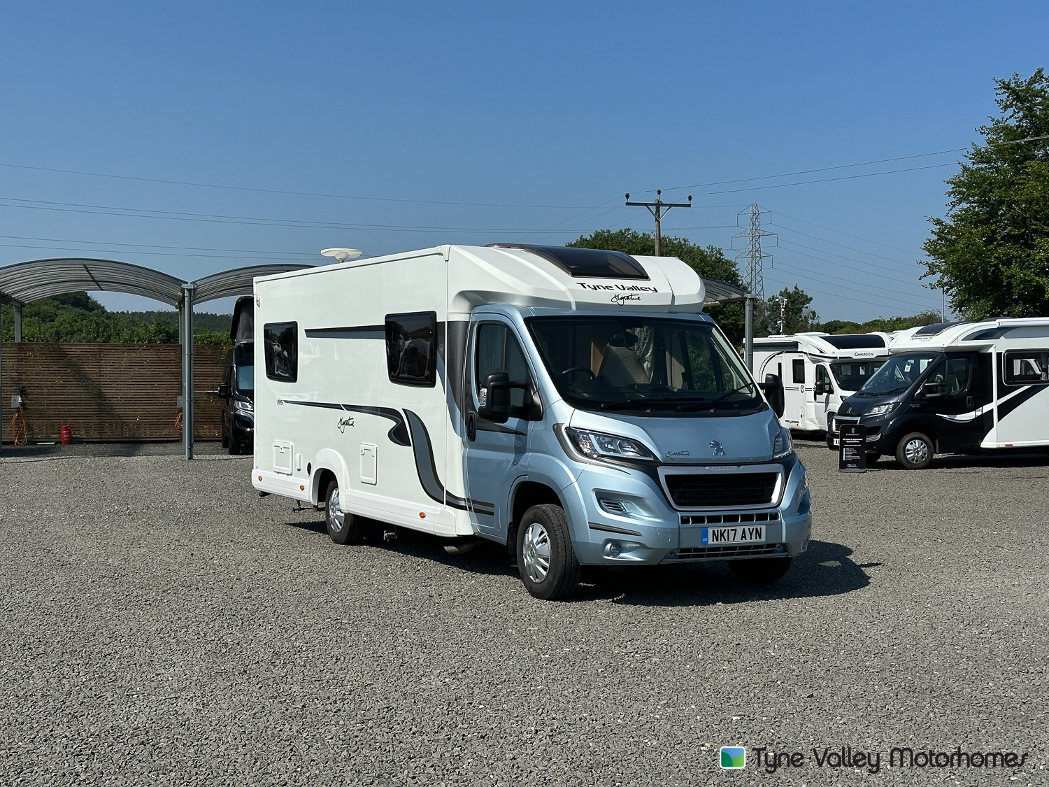 2017 Elddis Signature 195