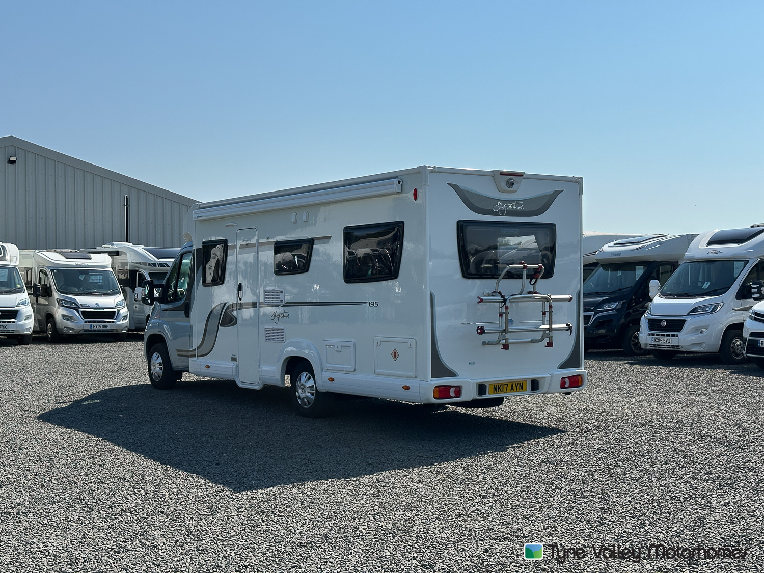 2017 Elddis Signature 195